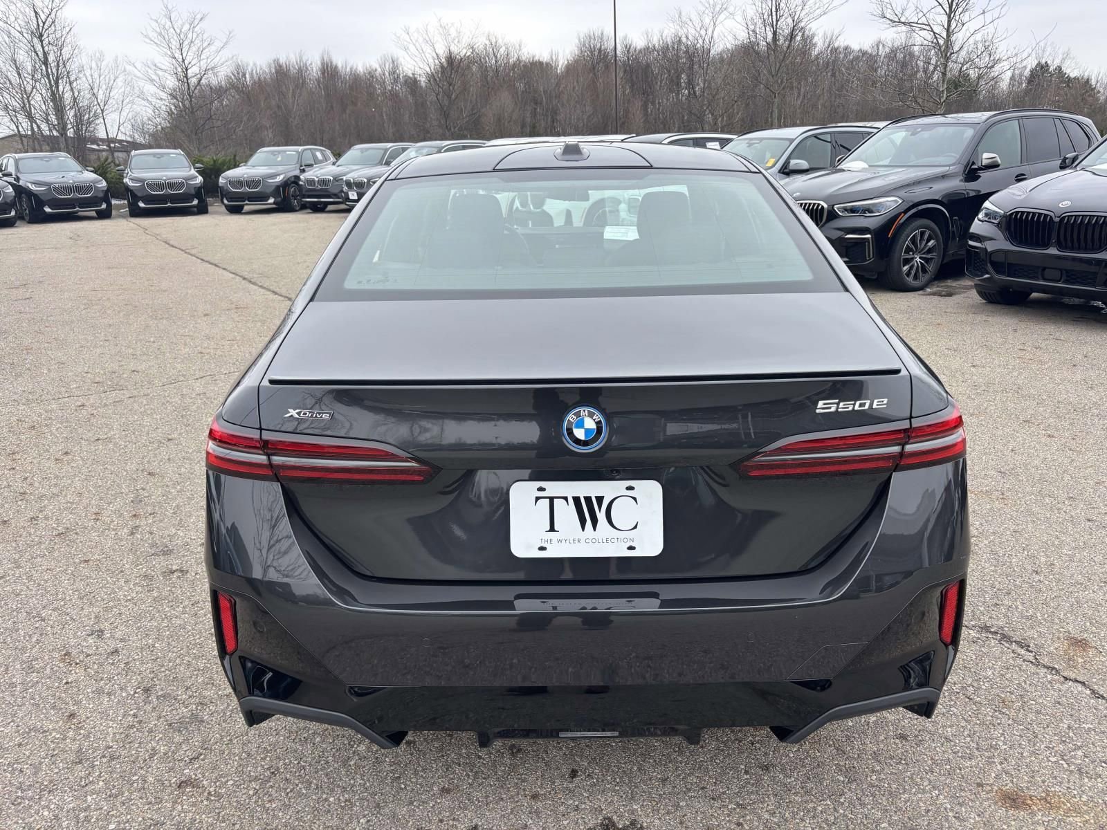 New 2026 BMW 550e xDrive w/ Executive Package AWD/4WD image 6