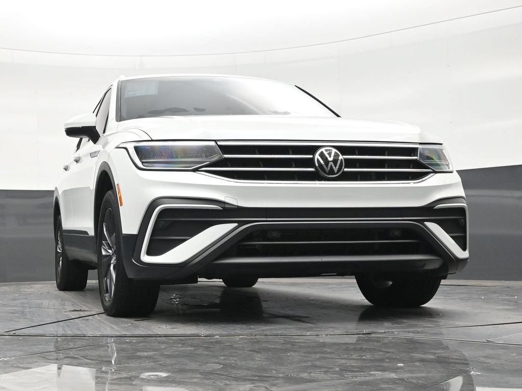 Used 2023 Volkswagen Tiguan SE FWD image 26