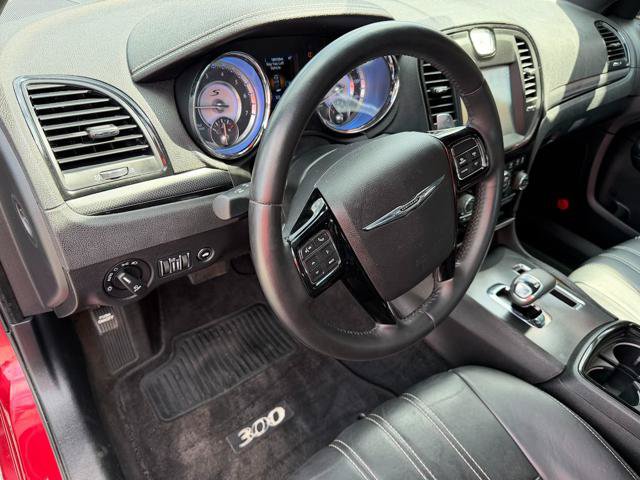 Used 2014 Chrysler 300 S RWD image 8