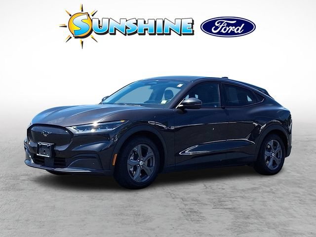 Certified 2021 Ford Mustang Mach-E Select AWD/4WD image 3