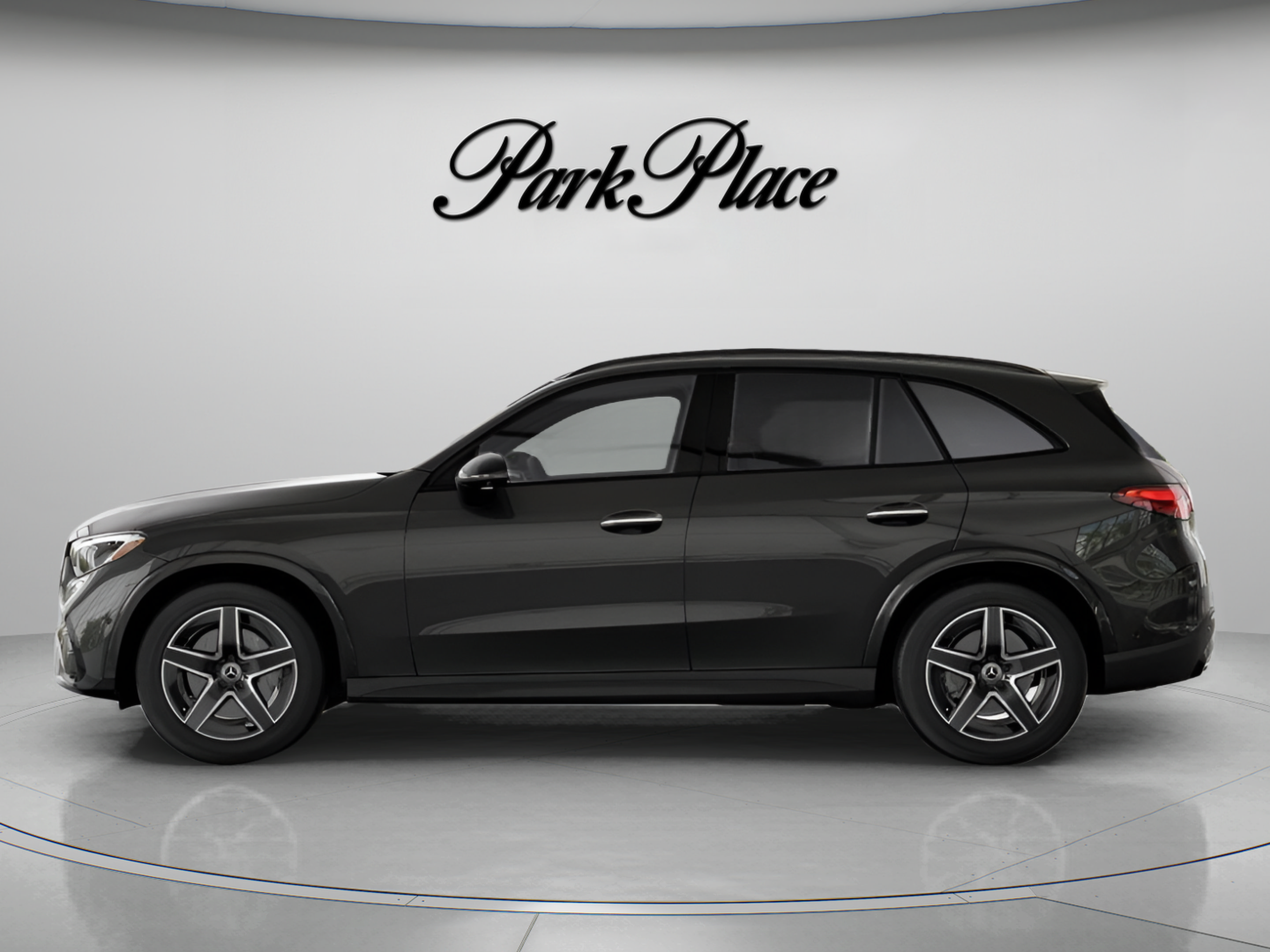 Used 2026 Mercedes-Benz GLC 300 image 7