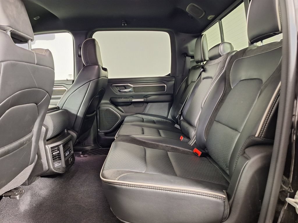 Used 2025 RAM 1500 Laramie AWD/4WD image 10