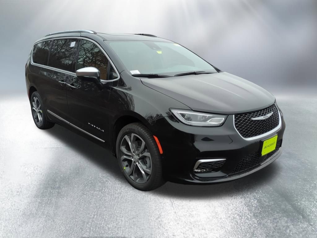 New 2026 Chrysler Pacifica Pinnacle w/ Trailer Tow Group image 8