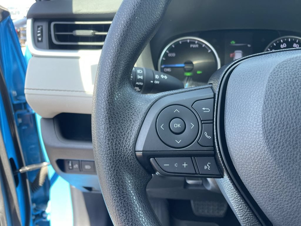 Used 2020 Toyota RAV4 XLE w/ Convenience Package AWD/4WD image 18