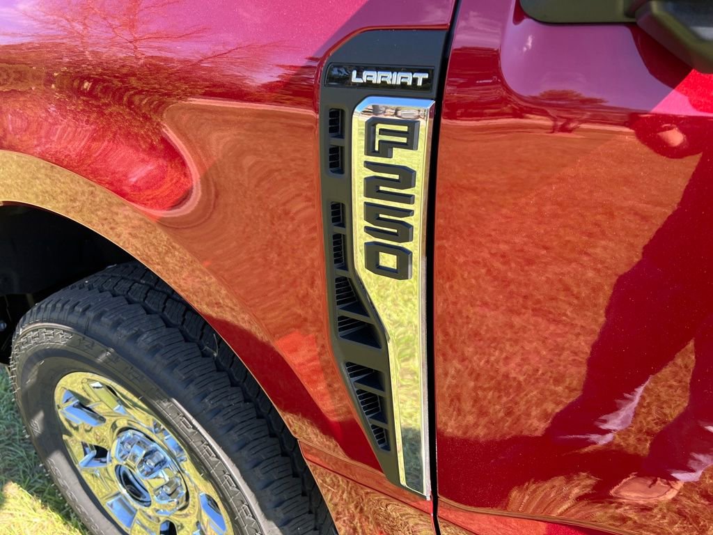 New 2026 Ford F250 Lariat w/ Chrome Package image 50