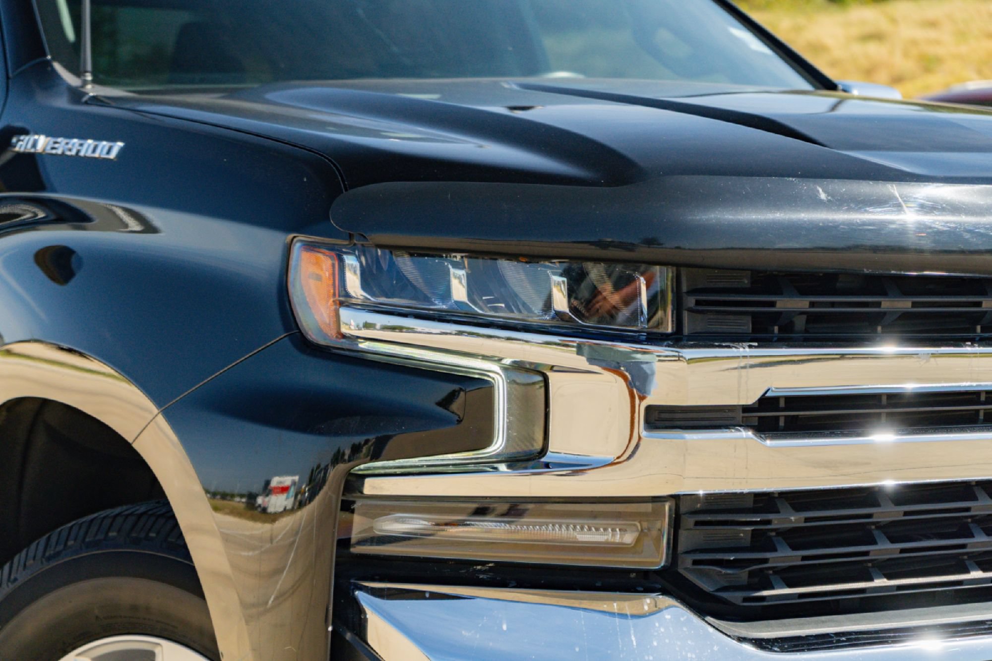 Used 2021 Chevrolet Silverado 1500 LT RWD image 3