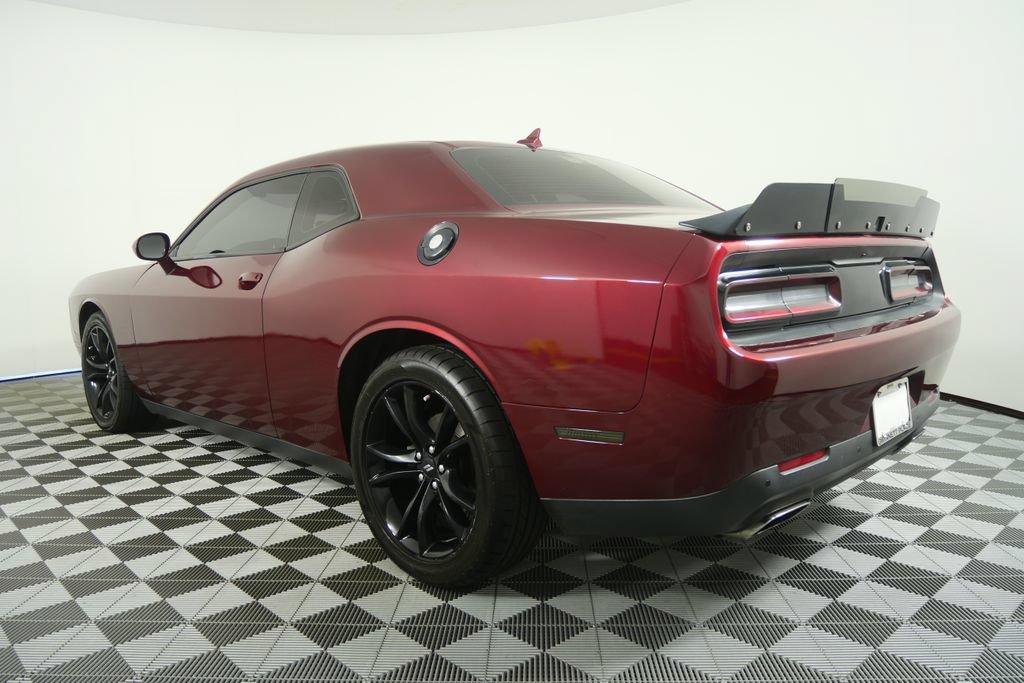 Used 2017 Dodge Challenger R/T Plus RWD image 3