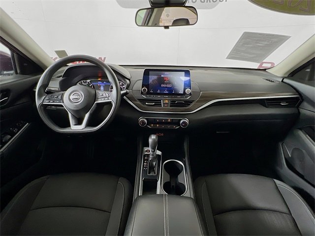 Used 2023 Nissan Altima 2.5 SV image 23