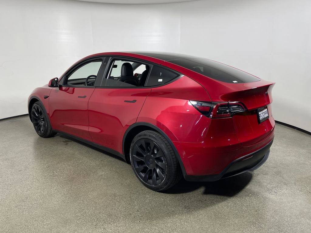 Used 2021 Tesla Model Y Long Range AWD/4WD image 5