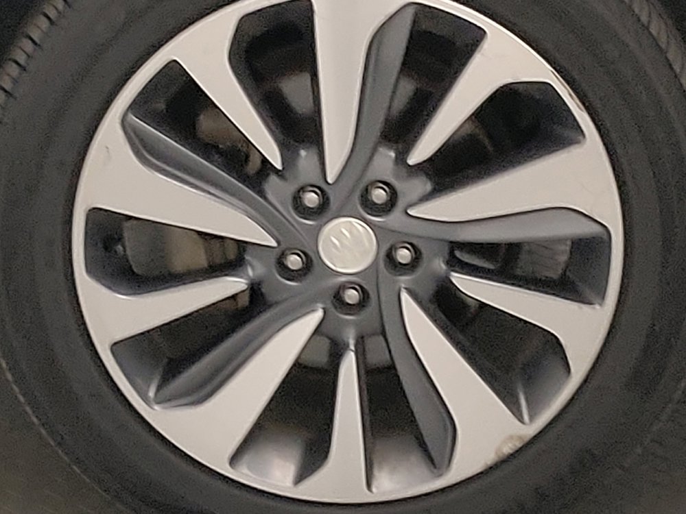 Used 2020 Buick Encore Essence AWD/4WD image 31