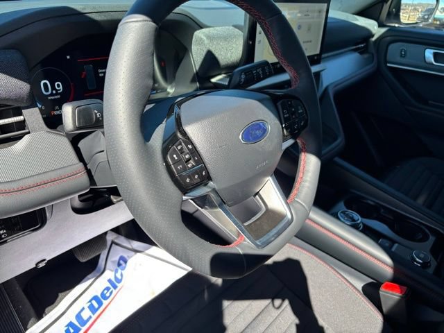 New 2026 Ford Explorer ST-Line w/ ST-Line Street Pack AWD/4WD image 12