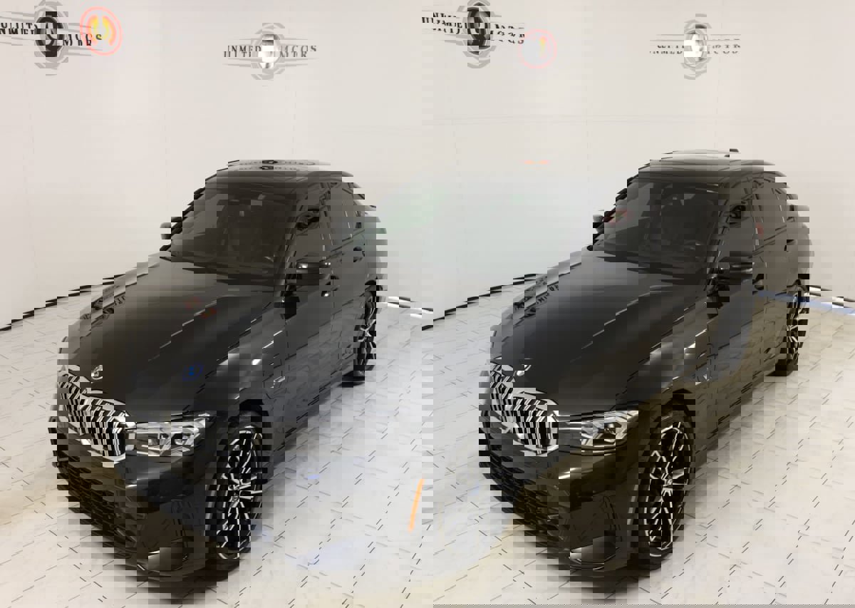 Used 2023 BMW 330e w/ M Sport Package image 35