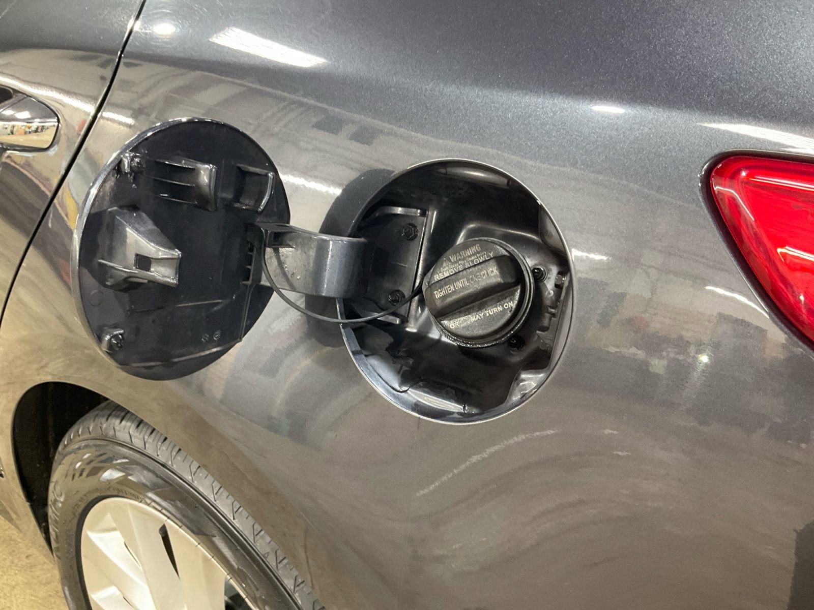 Used 2018 Kia Optima EX FWD image 23
