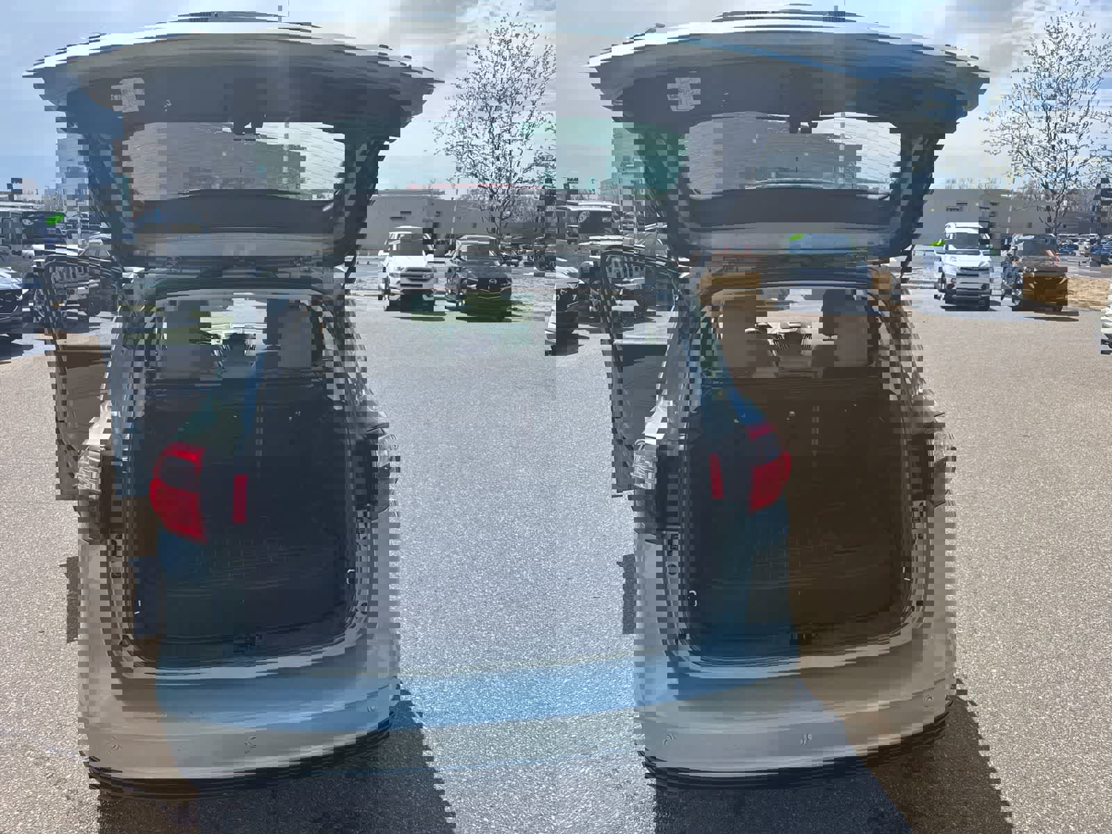 Used 2014 Ford C-MAX SEL w/ Equipment Group 302A image 22