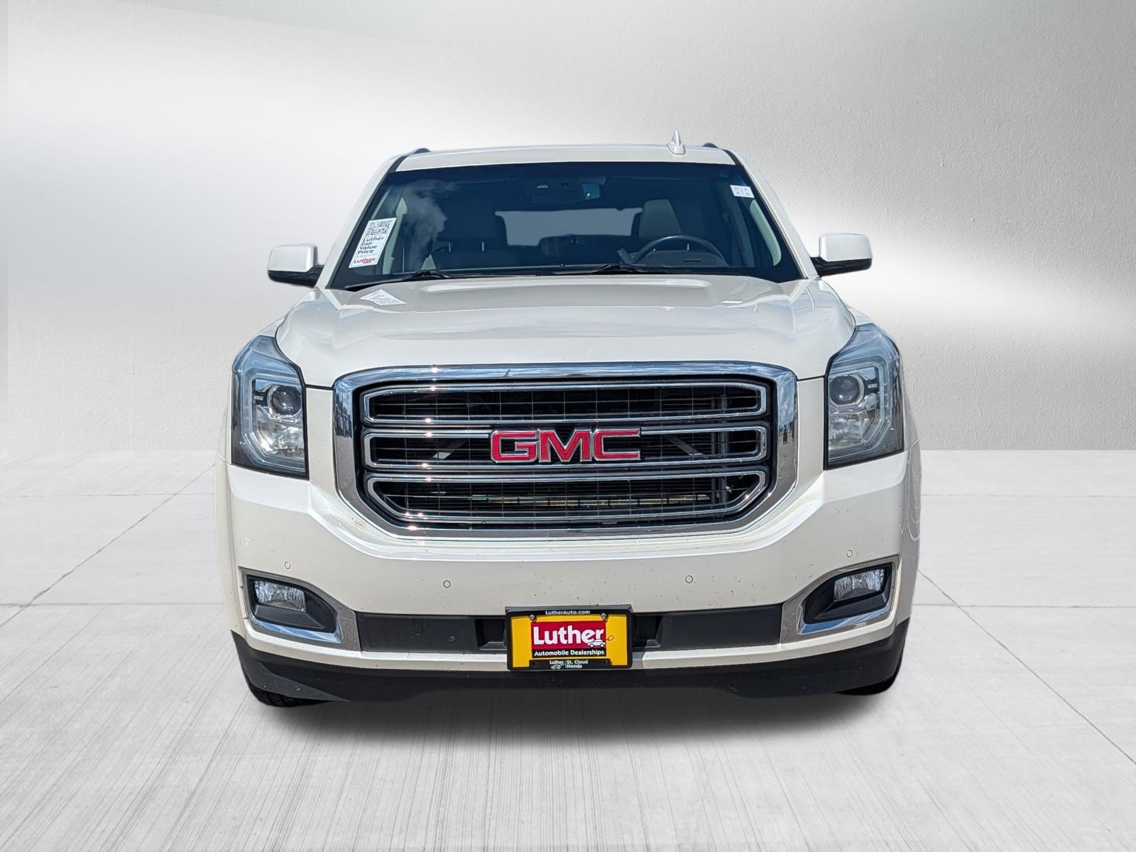 Used 2015 GMC Yukon SLT w/ Open Road Package AWD/4WD image 2