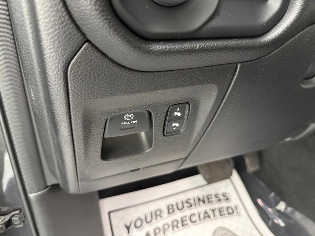 Used 2022 RAM 1500 Laramie AWD/4WD image 20