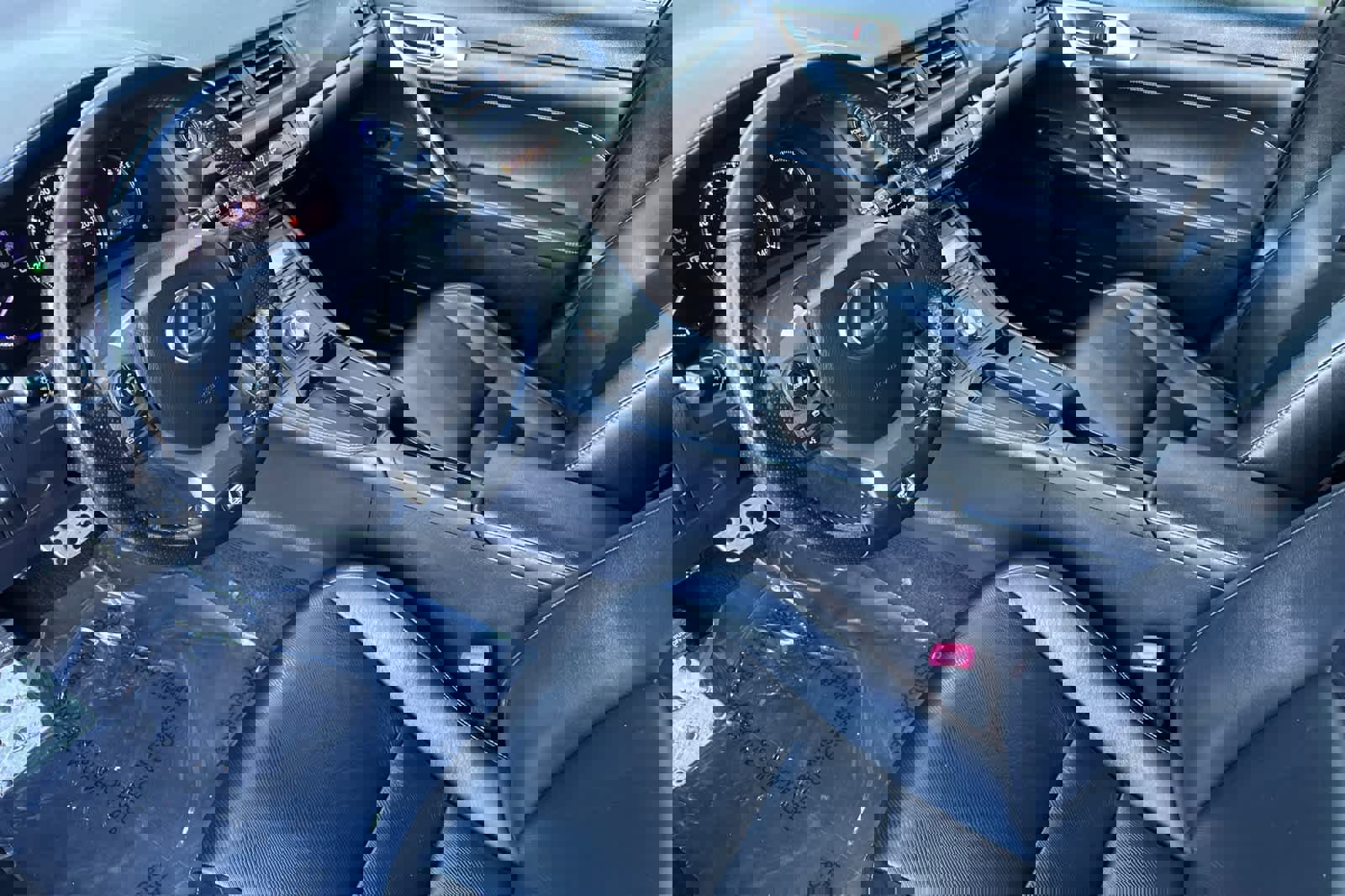 Used 2015 Lexus CT 200h w/ F Sport w/Nuluxe Interior image 11