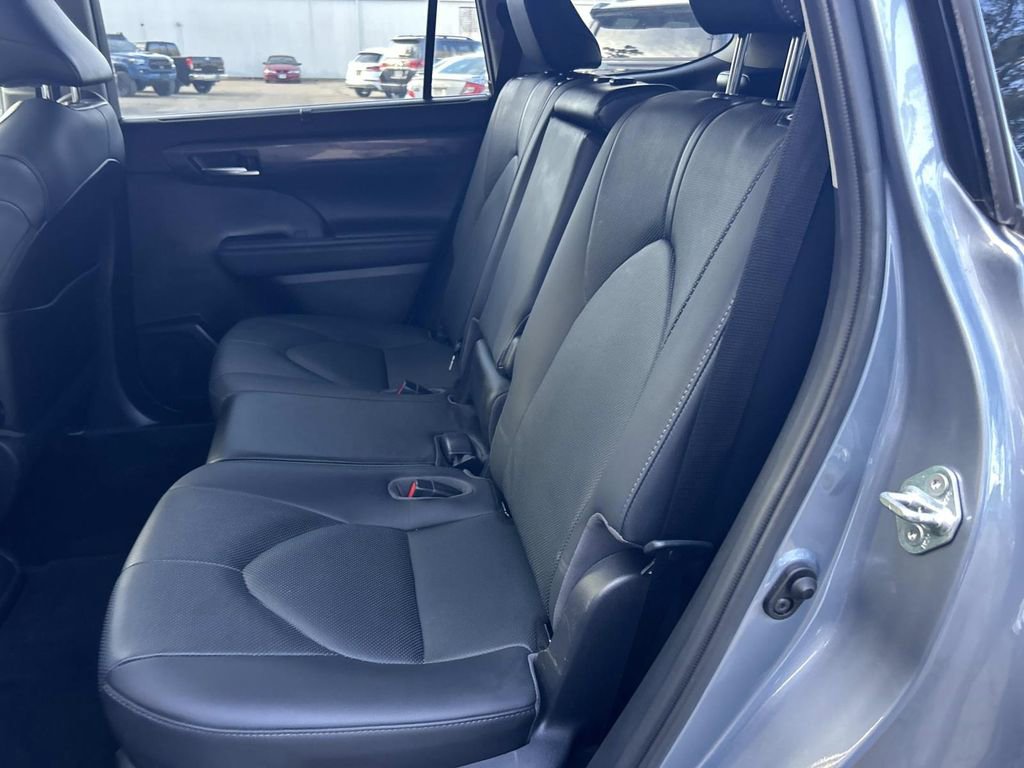 Certified 2020 Toyota Highlander Limited image 19