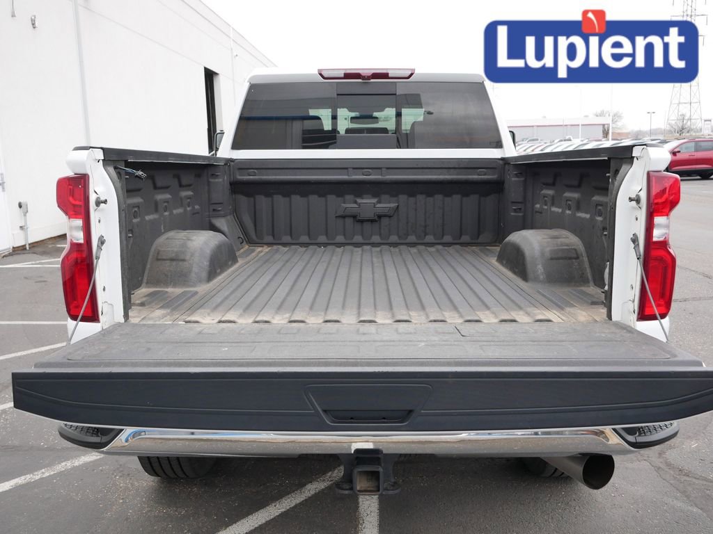 Used 2022 Chevrolet Silverado 2500 LTZ w/ LTZ Plus Package image 7