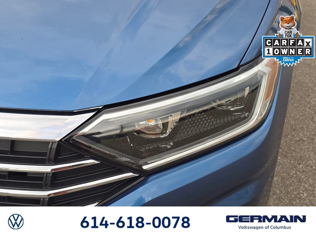 Used 2019 Volkswagen Jetta SEL Premium FWD image 13