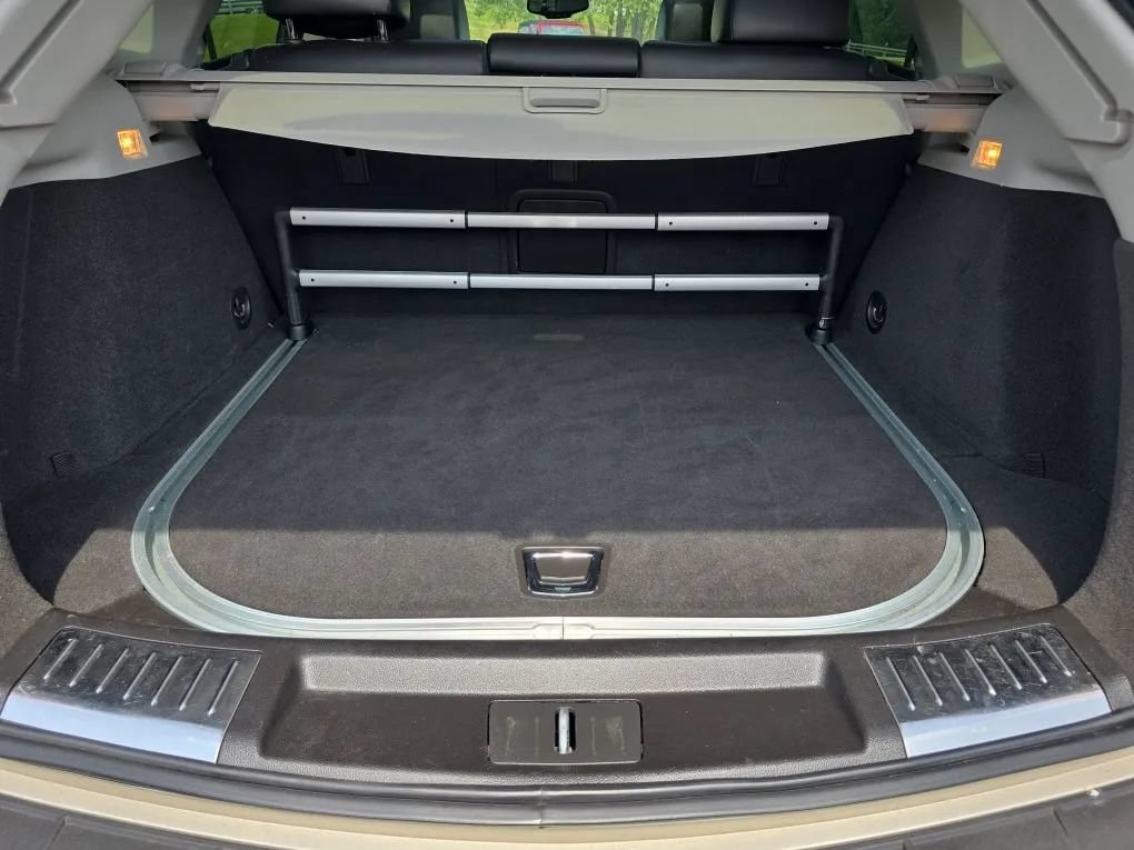 Used 2014 Cadillac SRX Performance w/ Driver Awareness Package FWD image 47