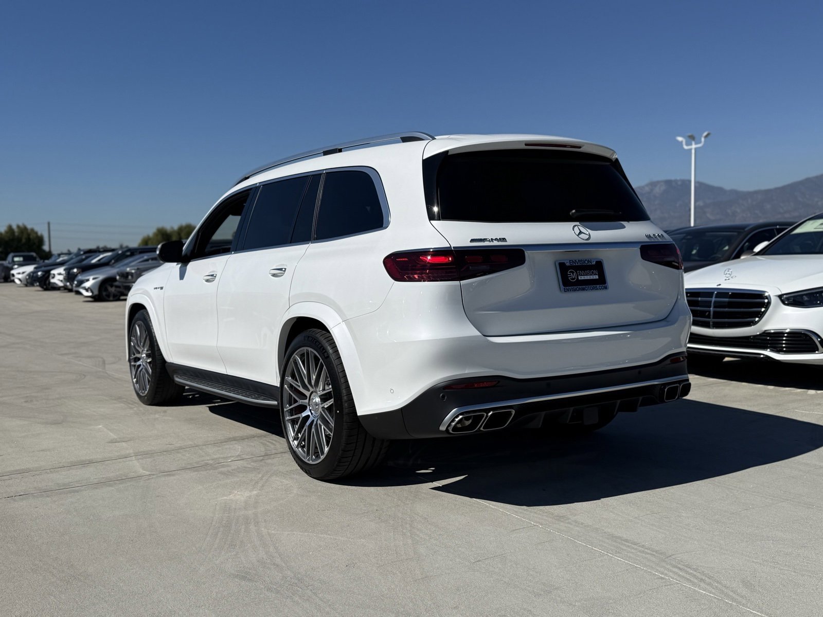 New 2026 Mercedes-Benz GLS 63 AMG 4MATIC image 7