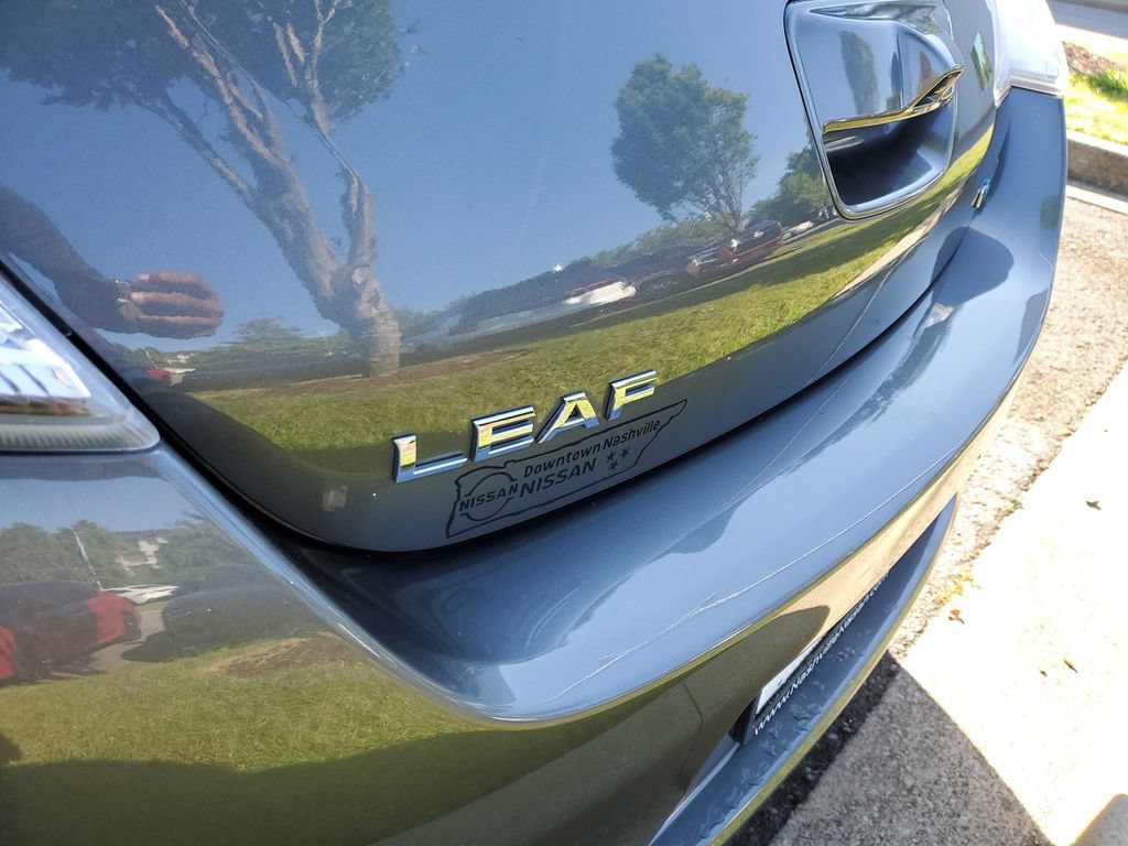 Used 2017 Nissan Leaf S w/ Charge Package FWD image 14