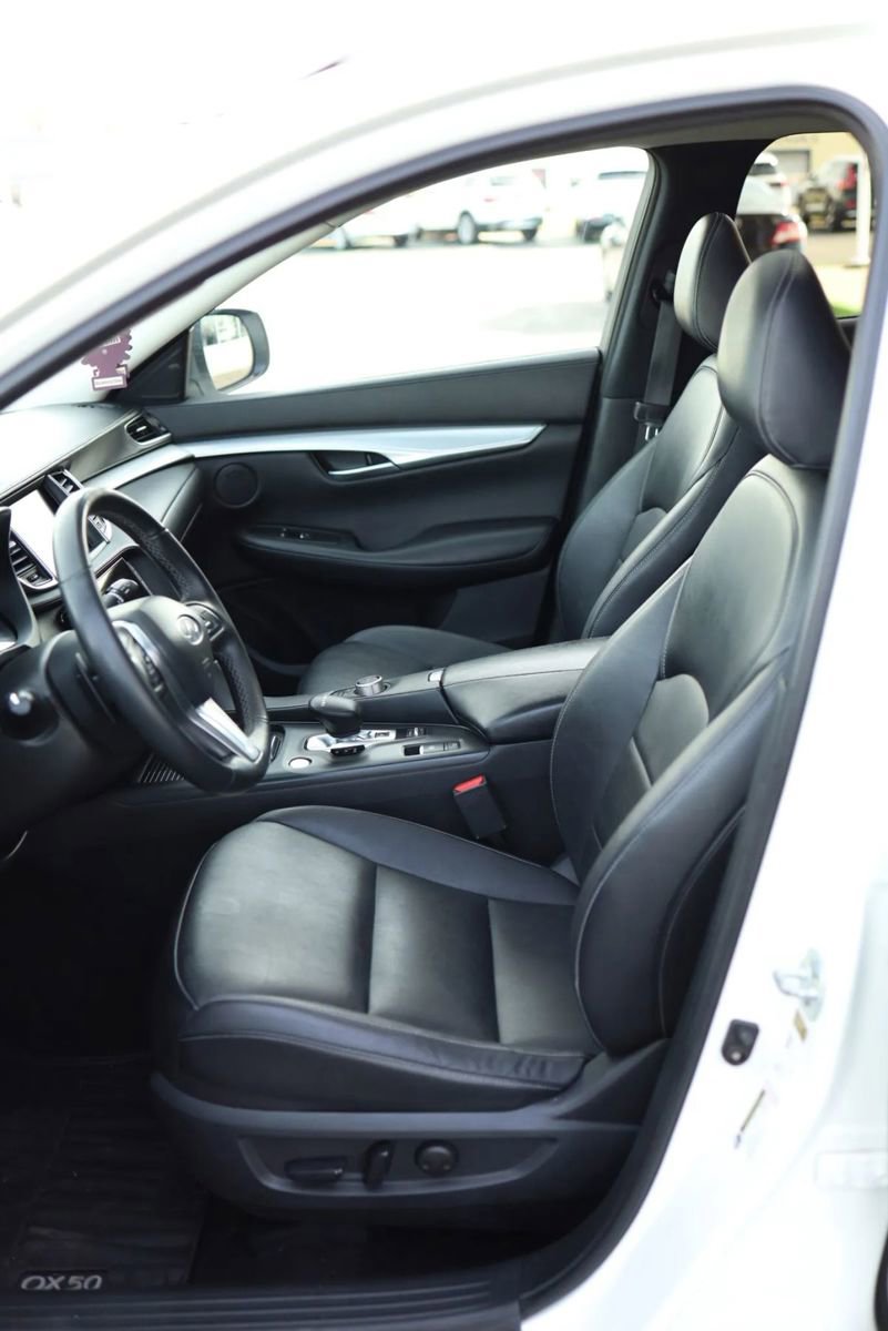Used 2021 INFINITI QX50 Luxe AWD/4WD image 15