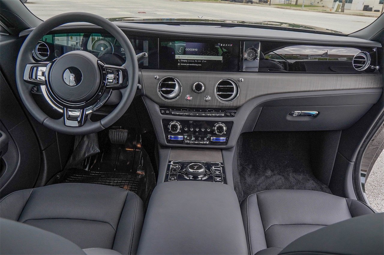 New 2025 Rolls-Royce Spectre w/ Spectre Launch Package image 4