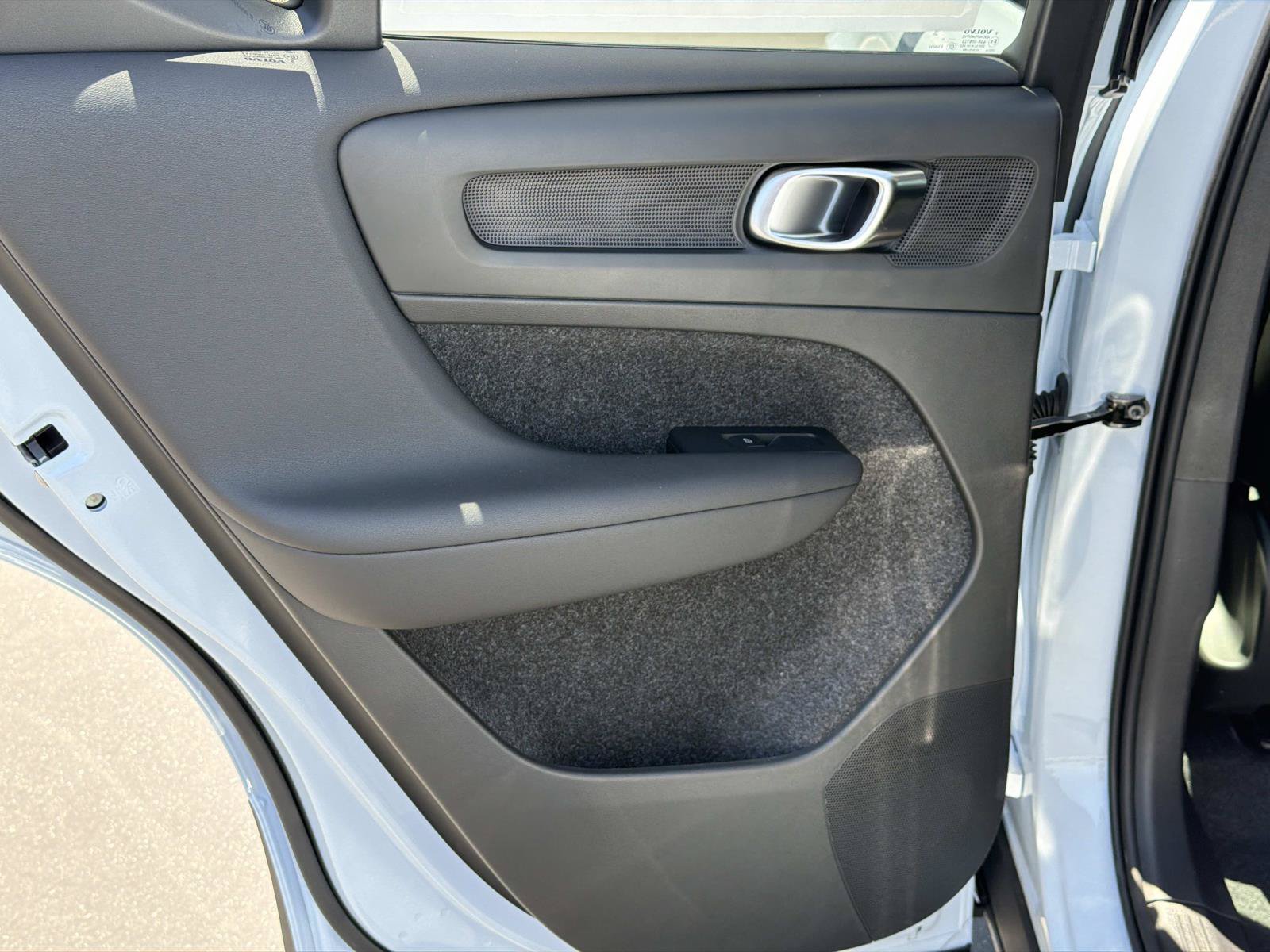 New 2026 Volvo XC40 B5 Plus w/ Protection Package Premier AWD/4WD image 16