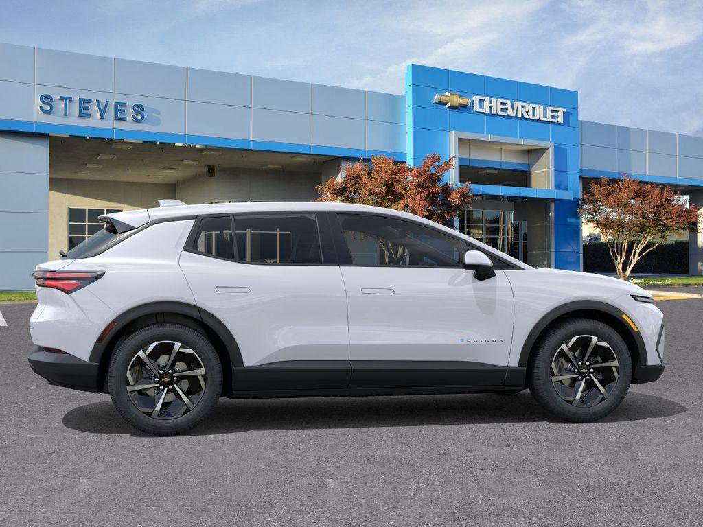 New 2026 Chevrolet Equinox EV LT image 5