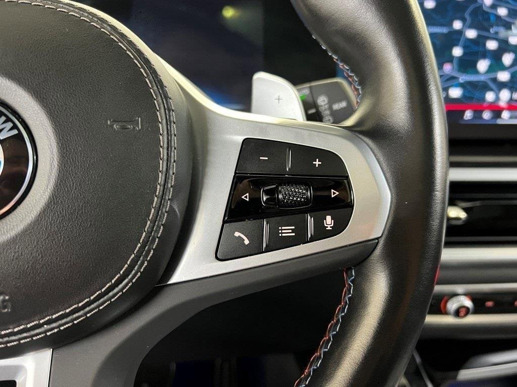 Used 2024 BMW X7 M60i w/ Executive Package image 39
