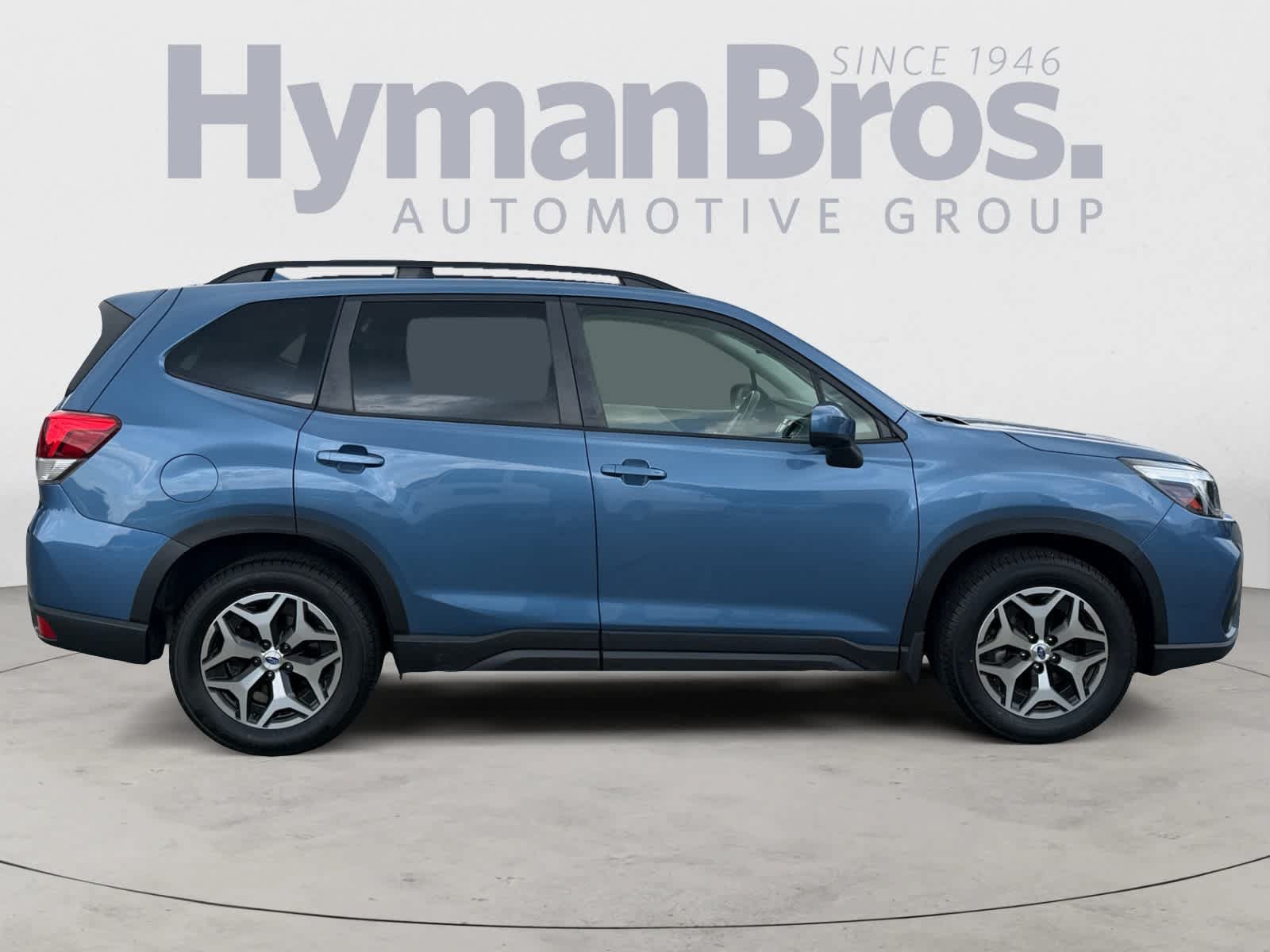 Used 2019 Subaru Forester Premium AWD/4WD image 2