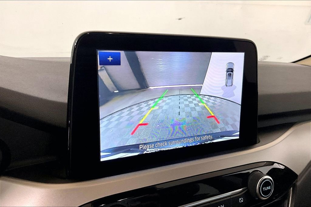 Certified 2020 Ford Escape SEL FWD image 17