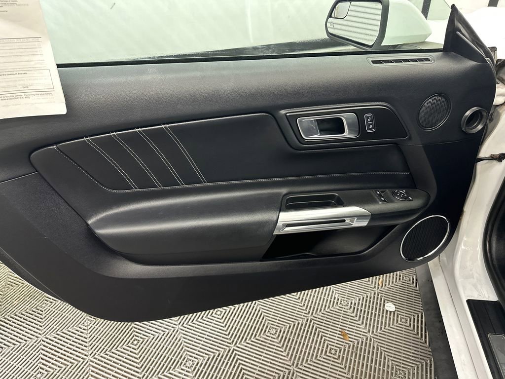 Used 2019 Ford Mustang Premium RWD image 11