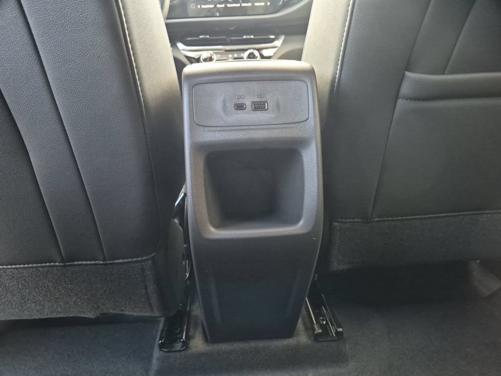 New 2026 Buick Envista Sport Touring w/ Convenience I Package FWD image 32