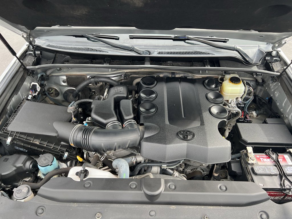 Used 2016 Toyota 4Runner SR5 Premium image 29