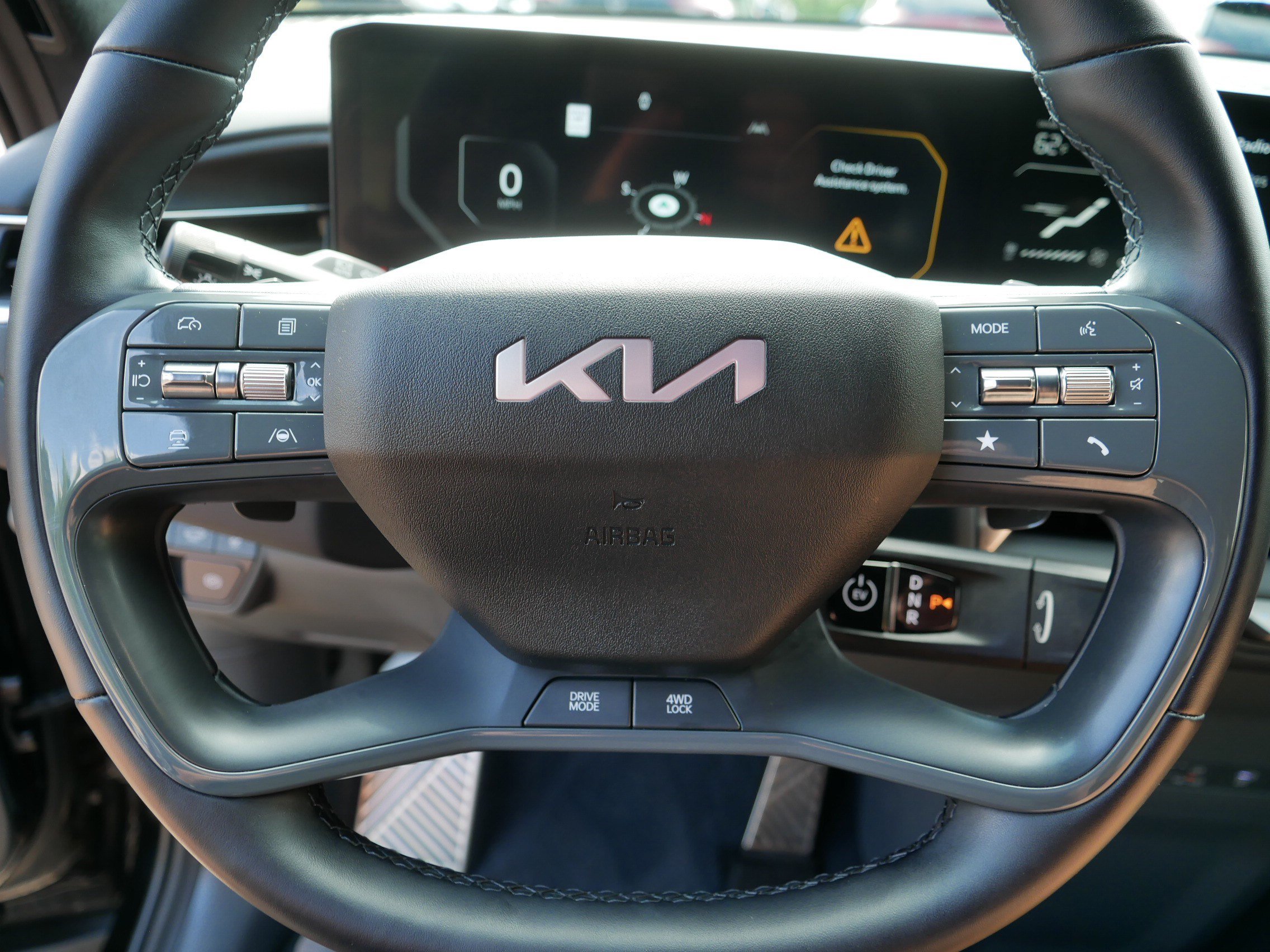 Certified 2024 Kia EV9 GT-Line AWD/4WD image 25