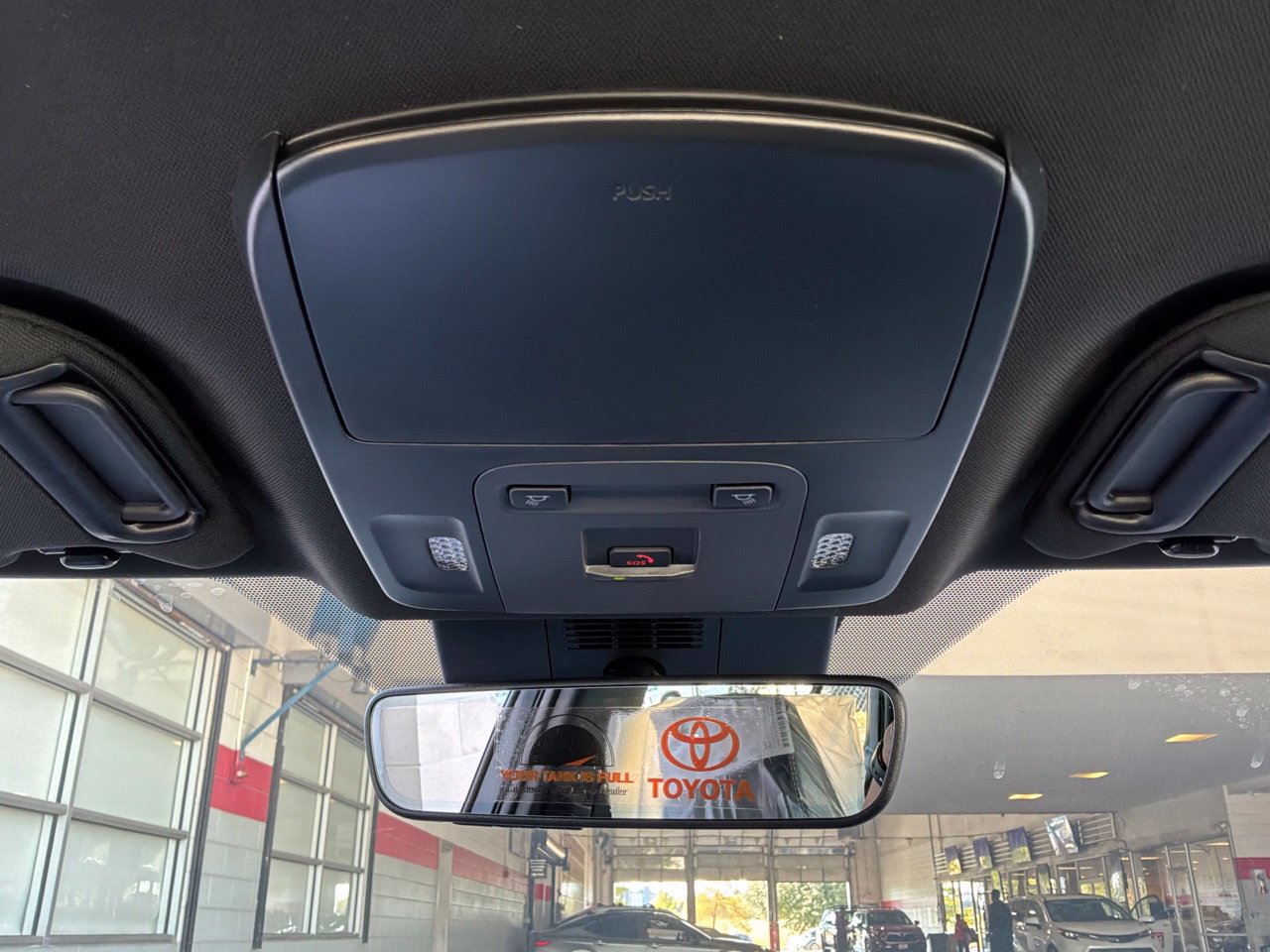 New 2026 Toyota Camry SE w/ Convenience Package FWD image 15