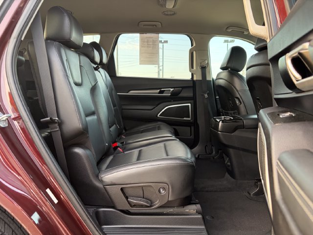Certified 2022 Kia Telluride LX FWD image 25