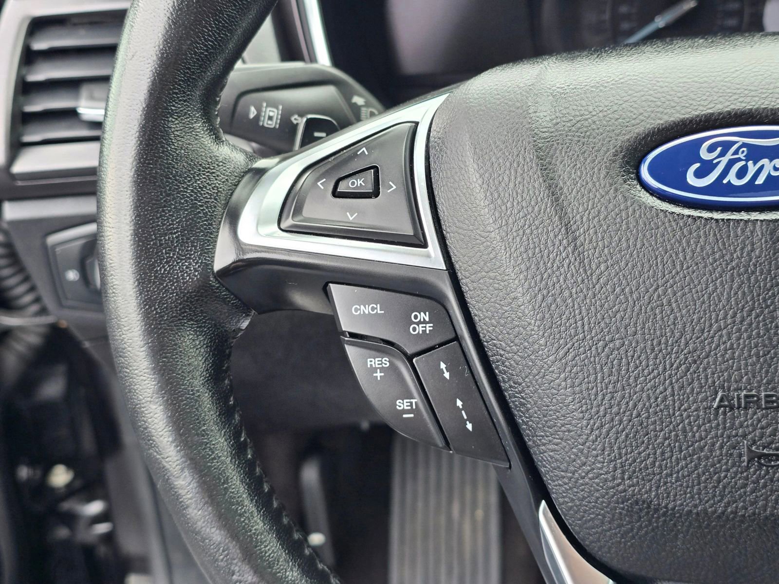 Used 2020 Ford Fusion Titanium image 24