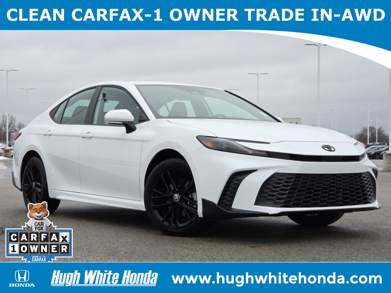 Used 2025 Toyota Camry SE w/ Convenience Package image 1