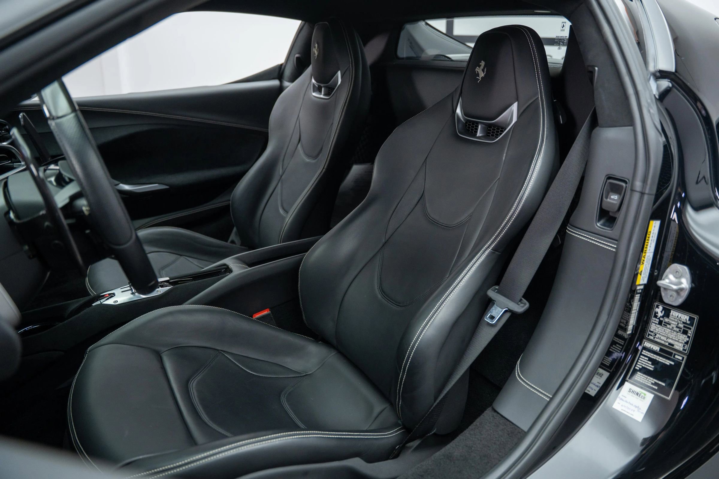 Used 2022 Ferrari 296 GTB image 3