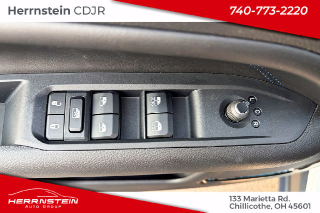 New 2026 Jeep Compass Latitude AWD/4WD image 14