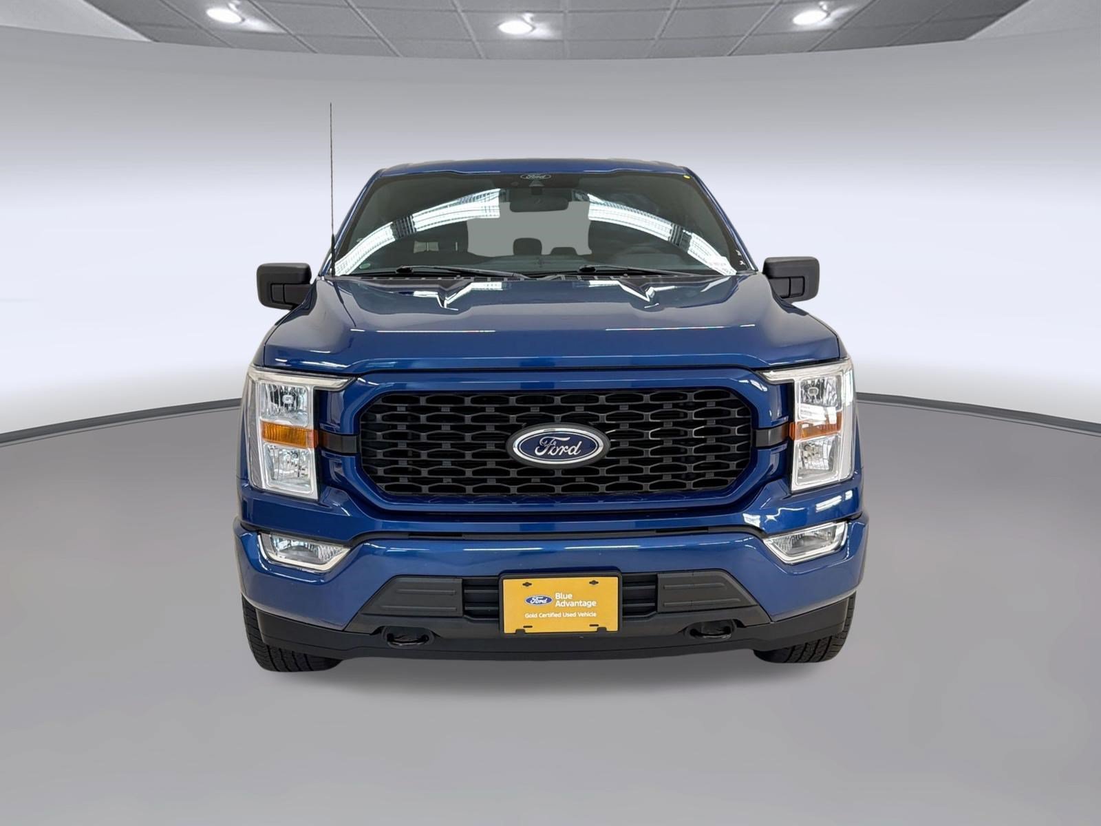 Certified 2022 Ford F150 XL w/ STX Appearance Package AWD/4WD image 6