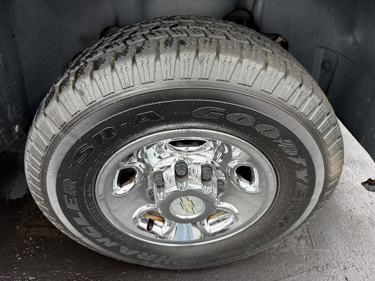 Used 2010 Chevrolet Silverado 2500 W/T AWD/4WD image 25