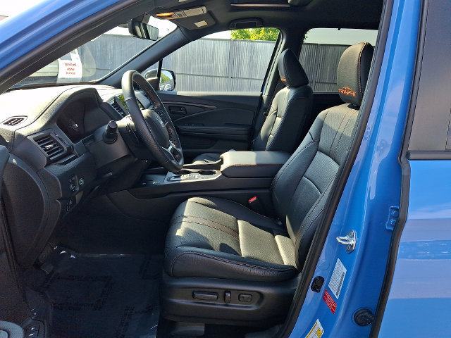 Used 2024 Honda Passport TrailSport image 13