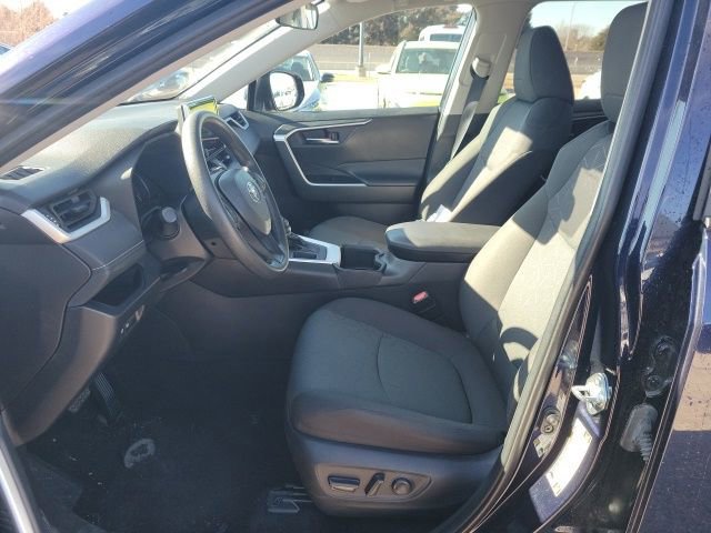 Used 2024 Toyota RAV4 XLE image 15