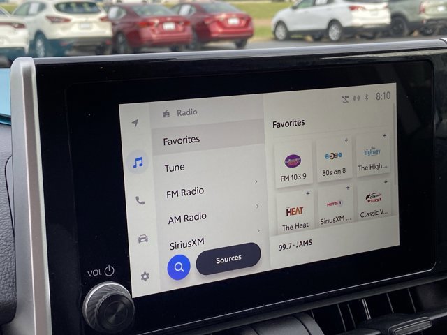 Used 2025 Toyota RAV4 XLE FWD image 37