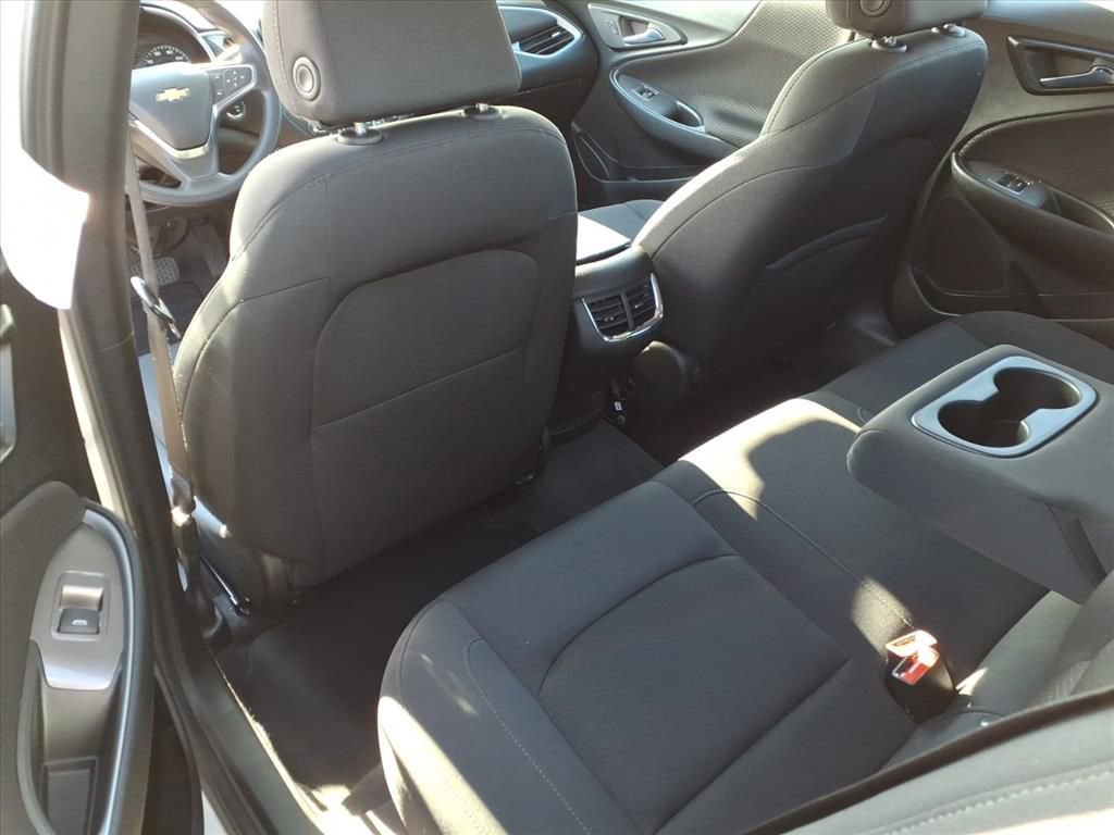 Used 2024 Chevrolet Malibu LT image 34